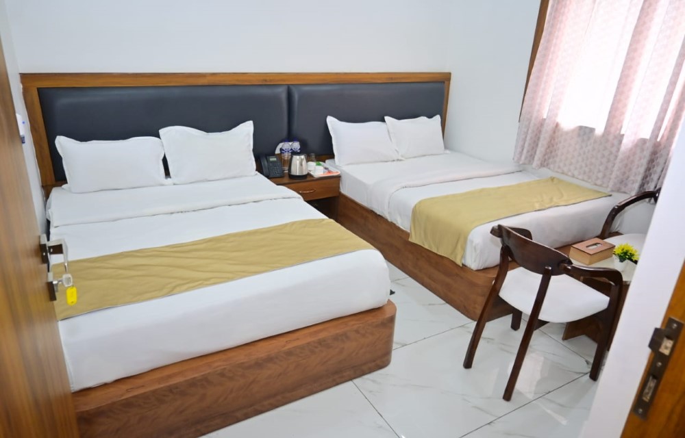 Hotel Rama Grand Palace