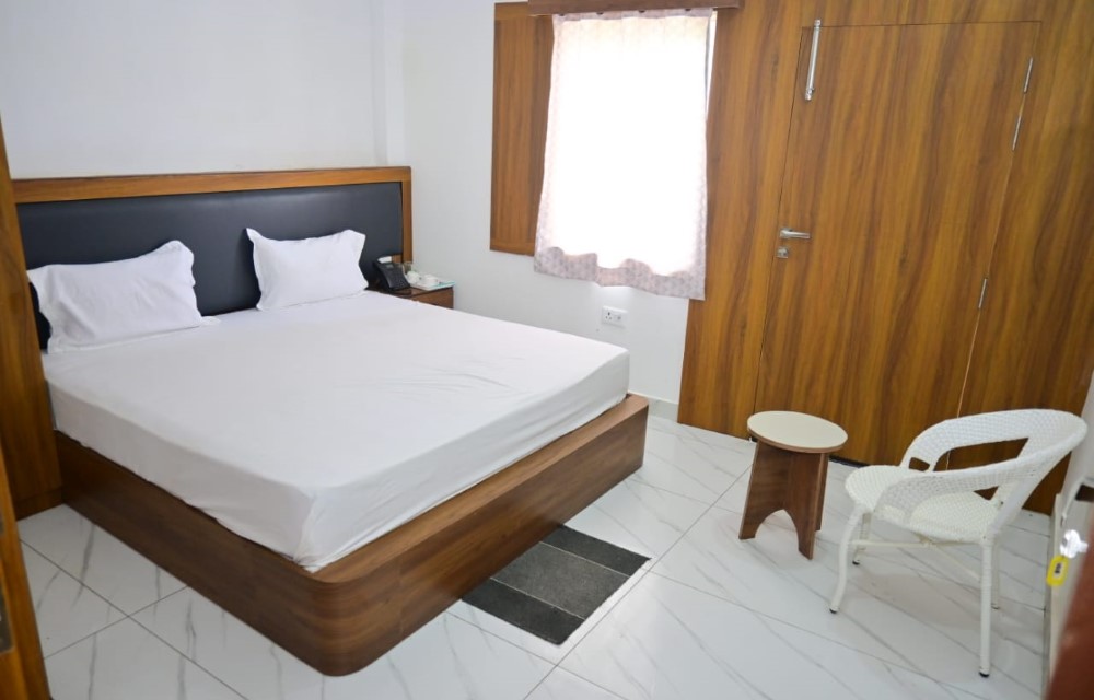 Hotel Rama Grand Palace